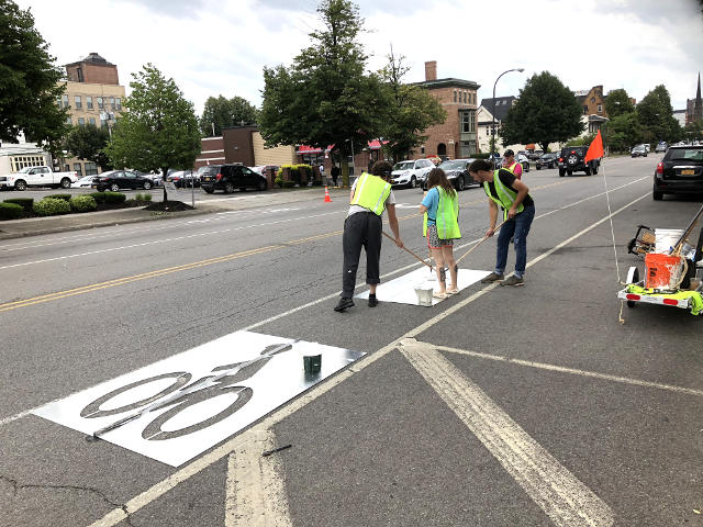 Maintaining a Complete Streets program using a bike trailer